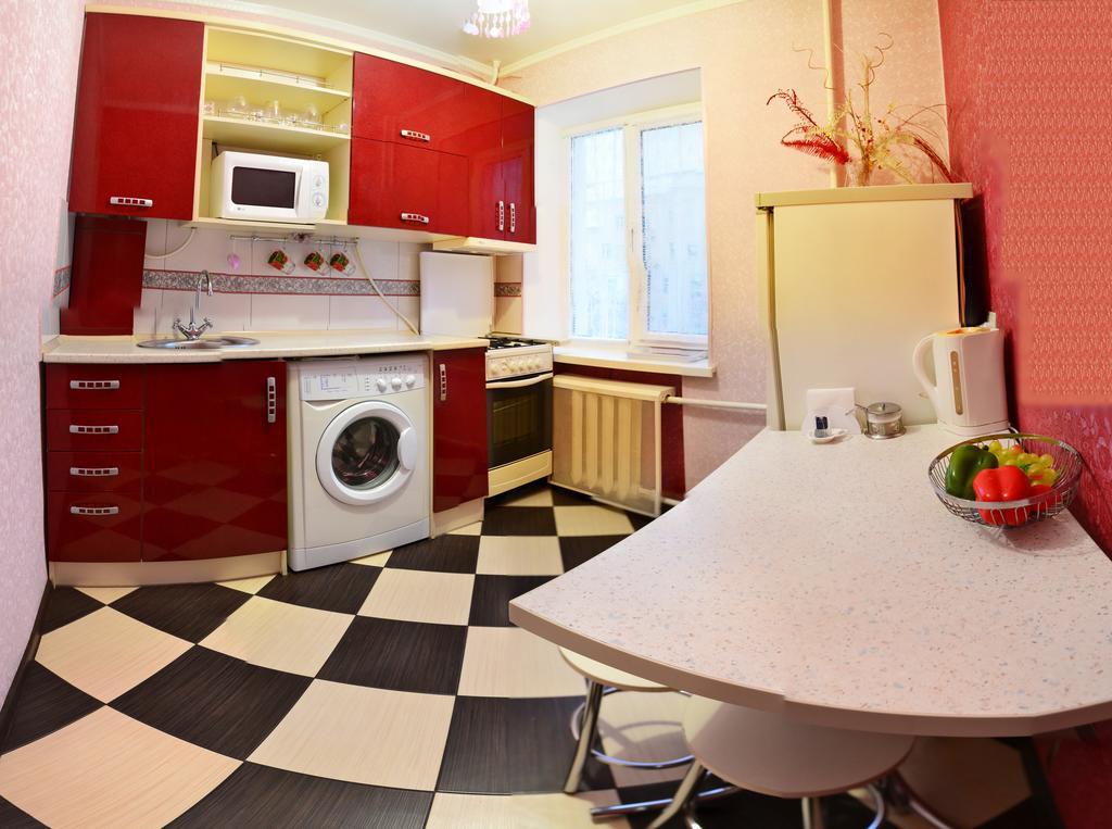 تشيرنيهيفسكا Roses Apartment In The City Center الغرفة الصورة