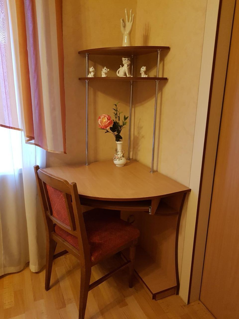 تشيرنيهيفسكا Roses Apartment In The City Center المظهر الخارجي الصورة
